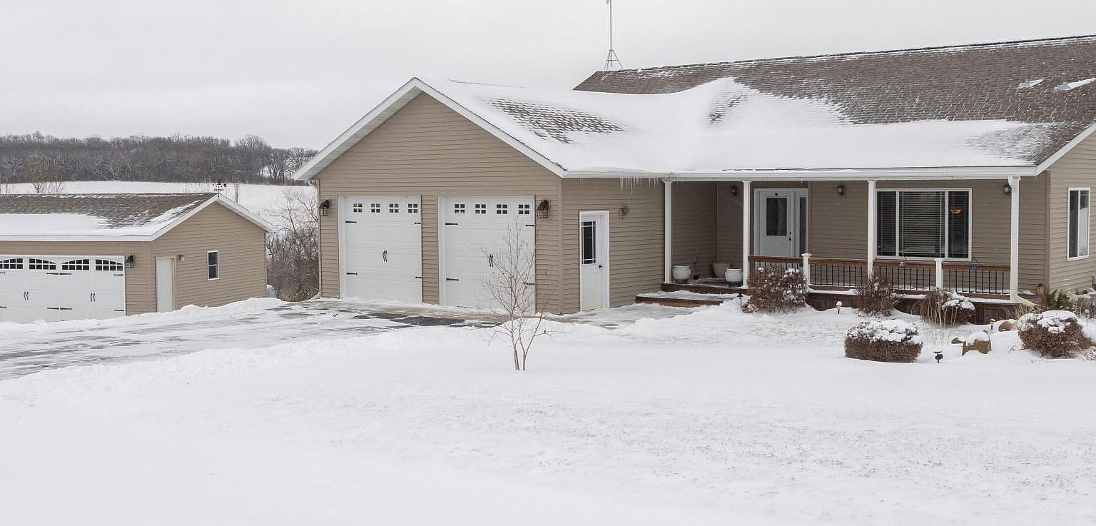 27310 Riverside Dr, Fergus Falls, MN 56537 Zillow