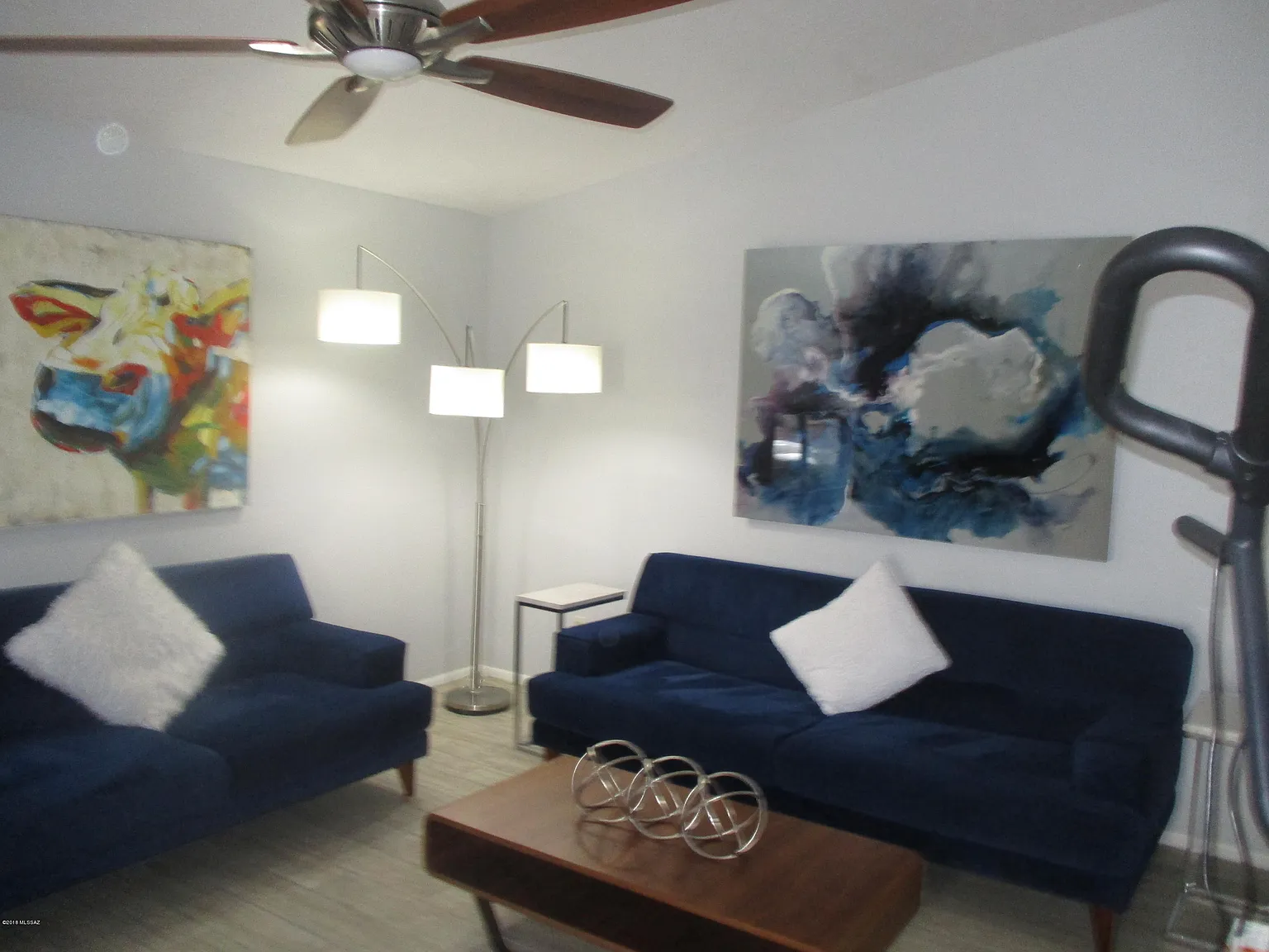 3 bed, 2.0 bath, 1670 sqft, $1,800 — Photo 3