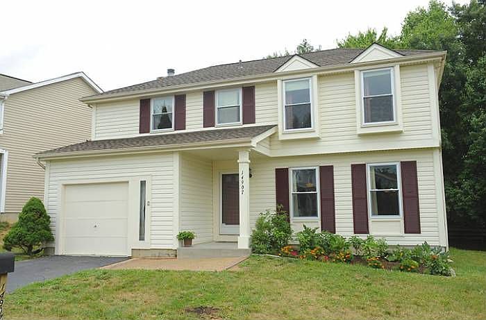 1st image of 14907 Falconwood Dr