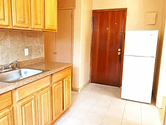 Rented by NY Space Finders Inc.