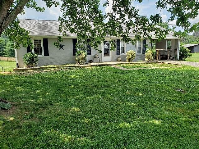 1st image of 64 Amber Ln