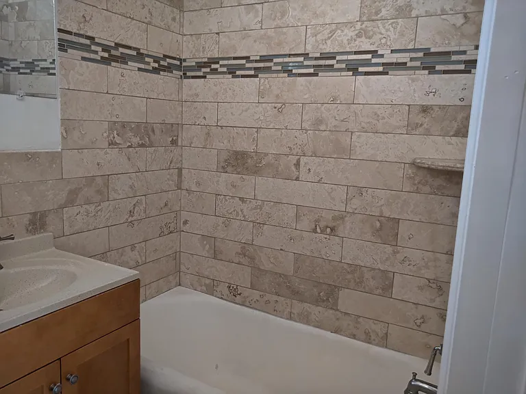 1321 E Mabel St — Photo 55
