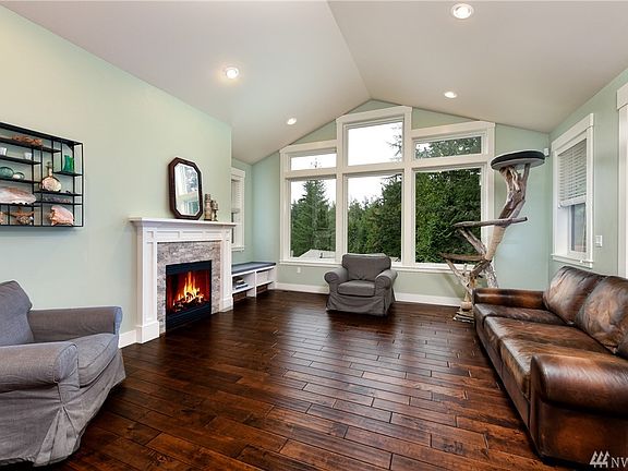 5th image of 2616 Berentson Ct