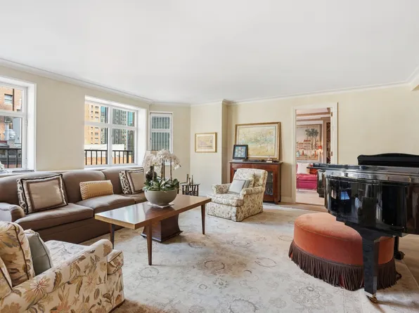 188 East 76th Street image 1 of 16