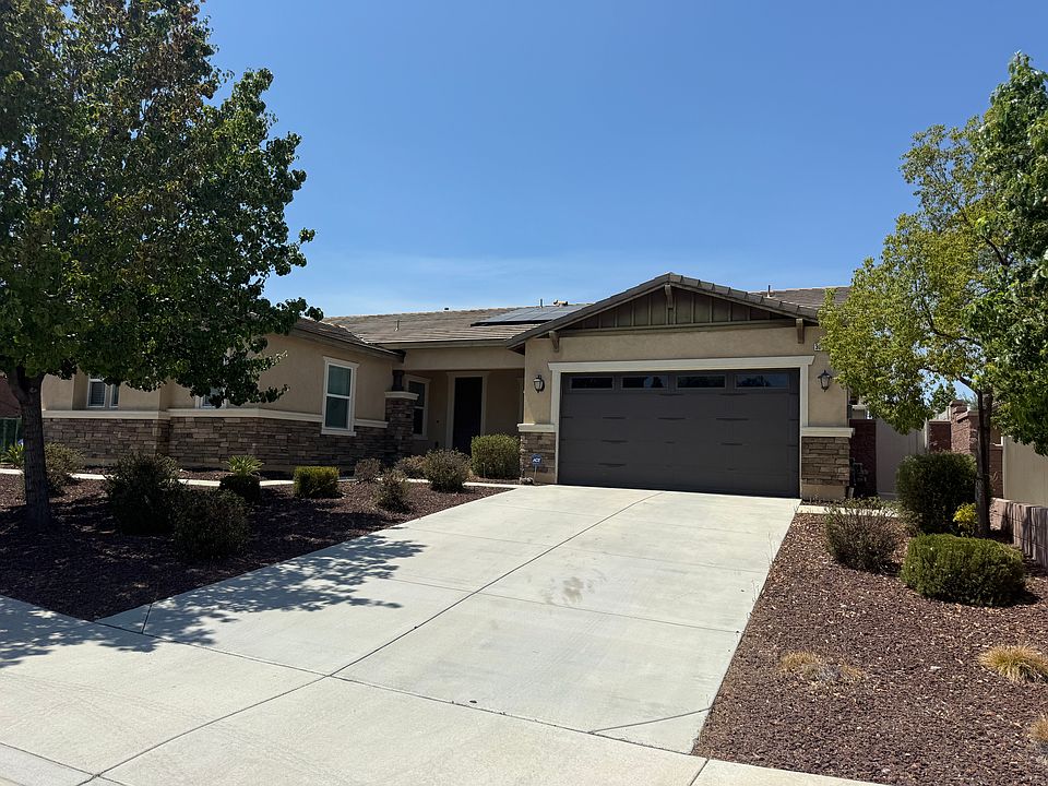 1st image of 30298 Sunny Vista St