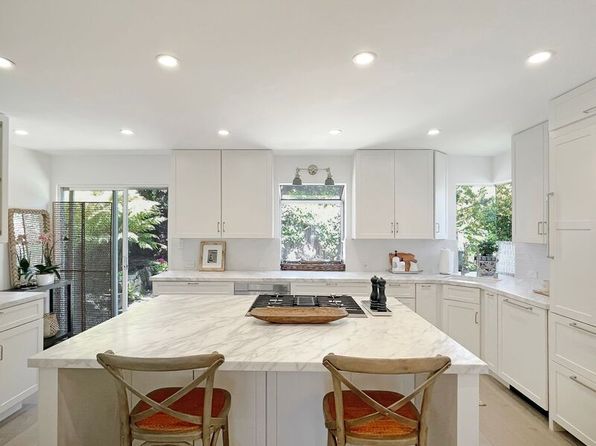 424 Locust St