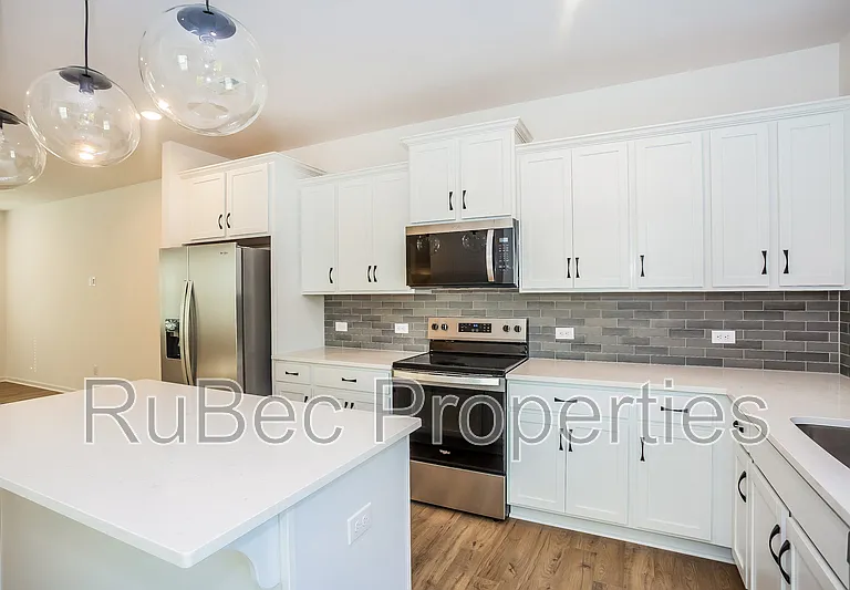 11828 Accent Ct — Photo 7