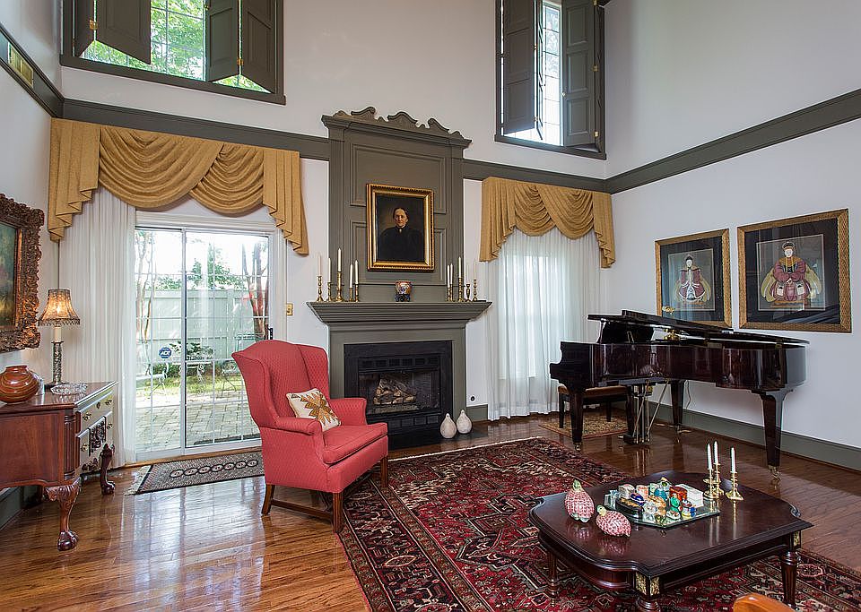 1st image of 1728 Royal Cove Ct