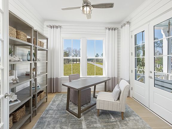 Use this bright Study as a home office or turn it into a hobby room