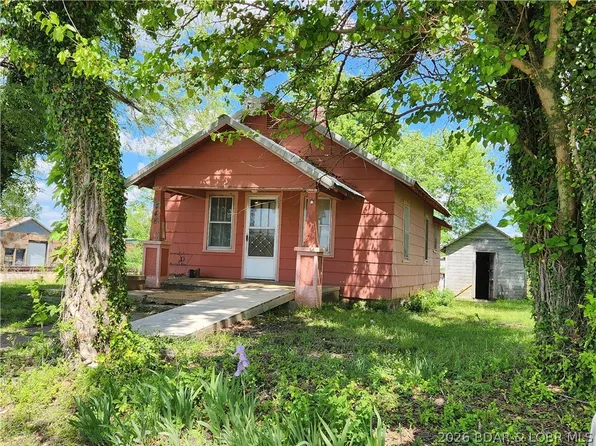 448 Armstrong Rd, Stoutland, MO 65567