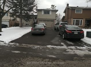 37 Caledon Ct, Oshawa, ON L1G 7L6