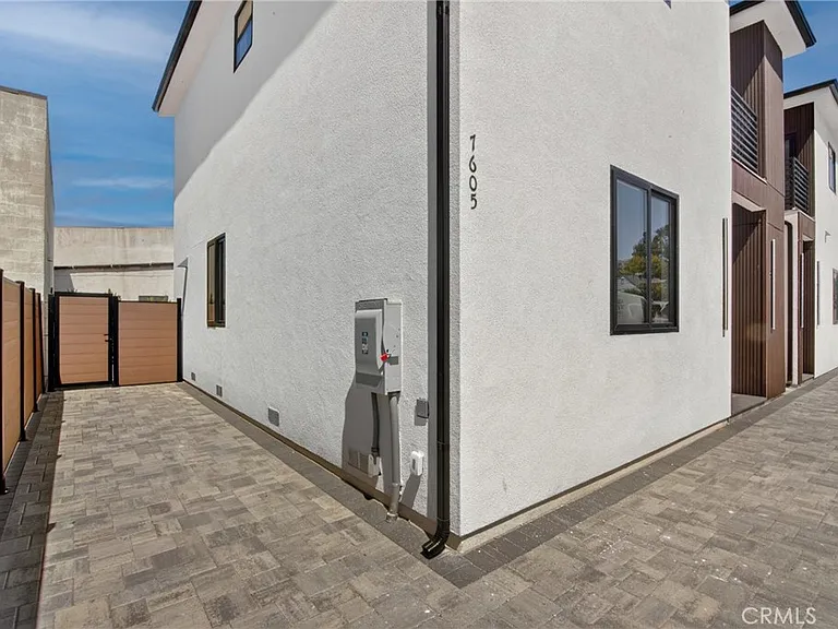 7605 Greg Ave — Photo 21