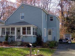 14 Rabbit Trl, Coventry, CT 06238