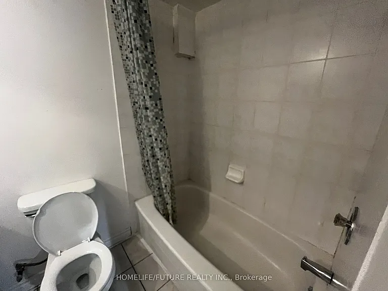 27 Winstanly Cres #BASEMENT — Photo 15