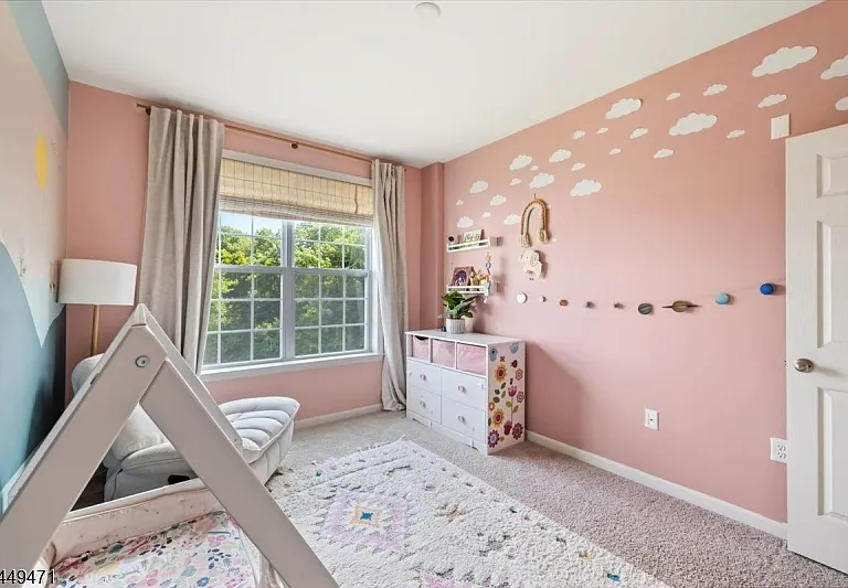 121 Sequoia Dr — Photo 16