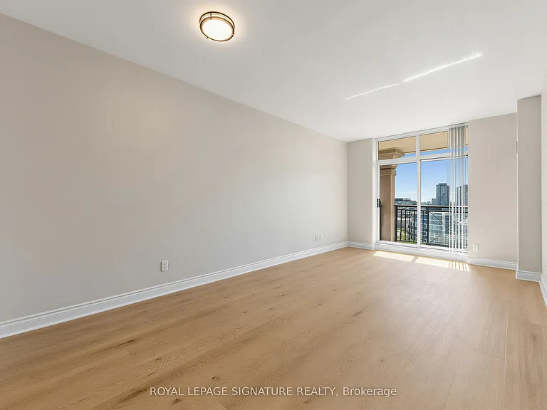 1105 Leslie St #1408 — Photo 3