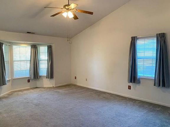 4th image of 1545 Wilford Ln