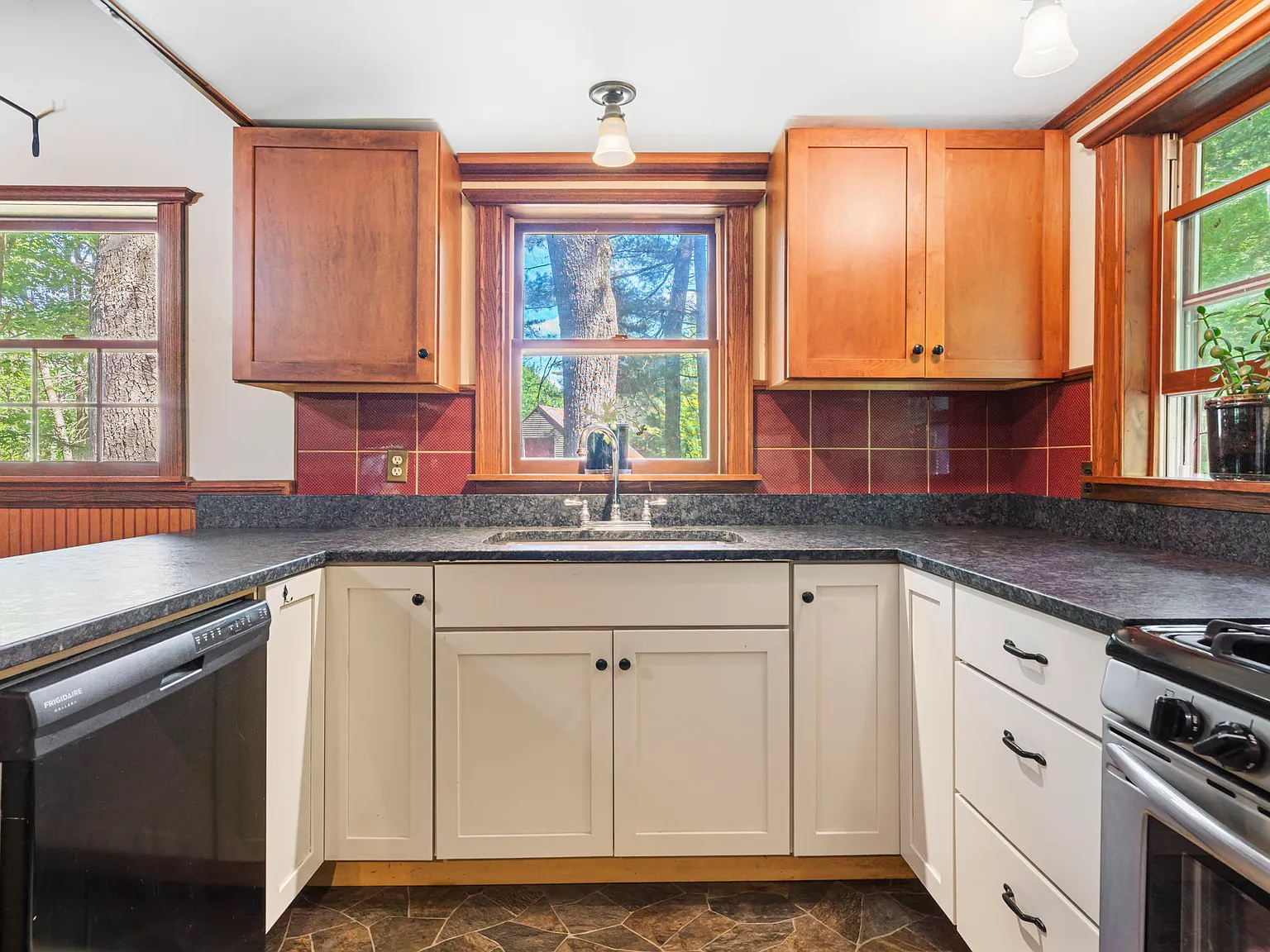 183 Quaker City Rd — Photo 4
