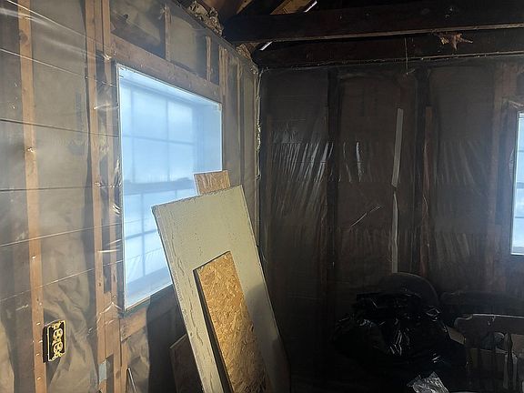 2nd image of 314 Beech Creek Rd