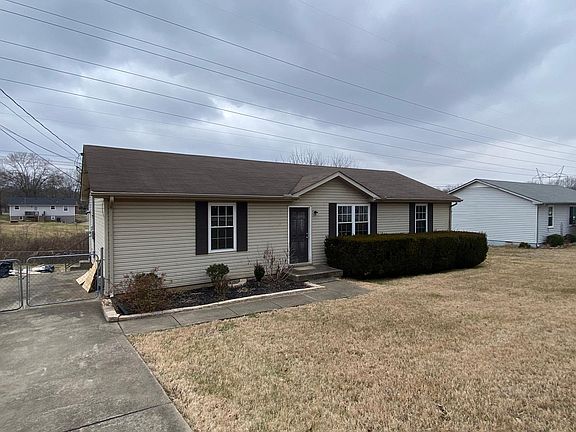 4th image of 2808 Lark Dr