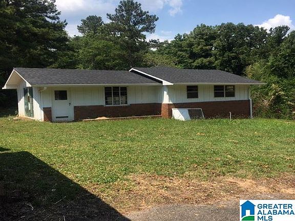 4th image of 160 Cloudmont Ln