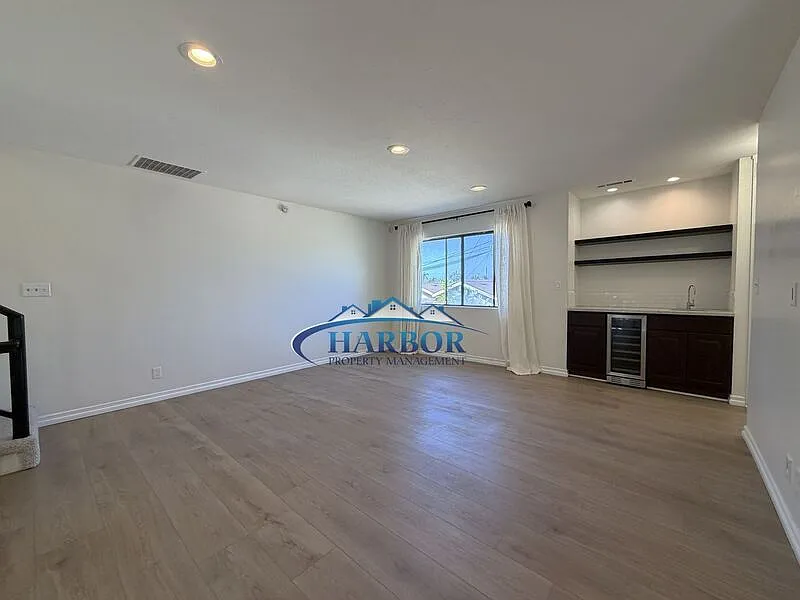 2 bed, 3.0 bath, 1200 sqft, $2,900 — Photo 4