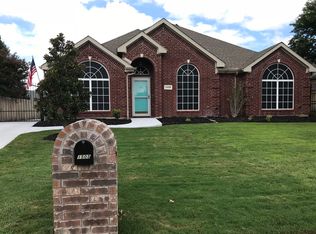 1505 Hampton Dr, Mansfield, TX 76063
