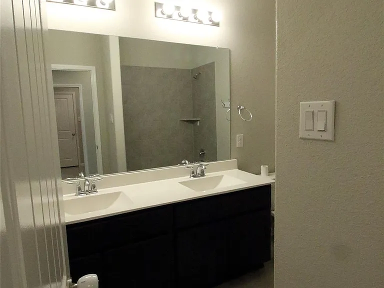 4007 Prairie Landing Ln — Photo 9
