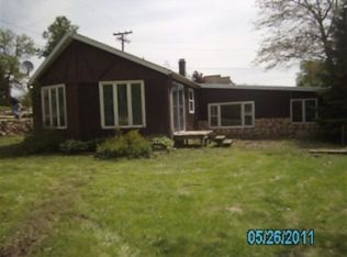 107 W Seward St, Poynette, WI 53955