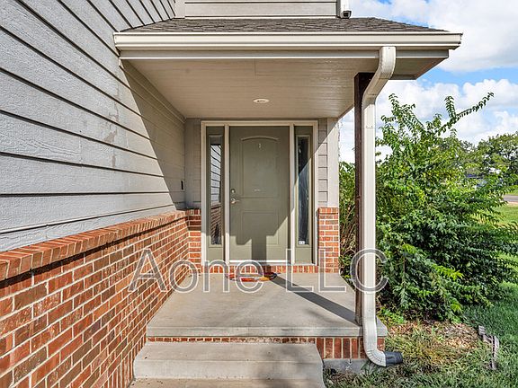 5th image of 4428 SE Oak Bend Dr