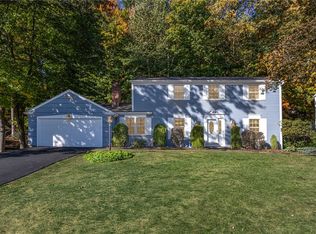 79 Black Watch Trl, Fairport, NY 14450
