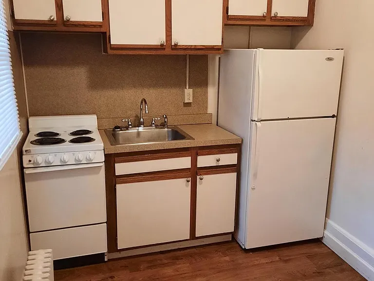 12 S Filbert St #C5 — Photo 4