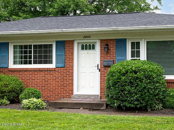 3rd image of 2602 Lynnbrook Ct