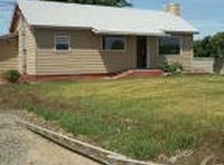 640 Thacker Rd, Granger, WA 98932