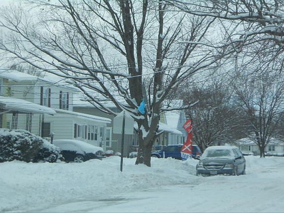 4th image of 311 W 31st St