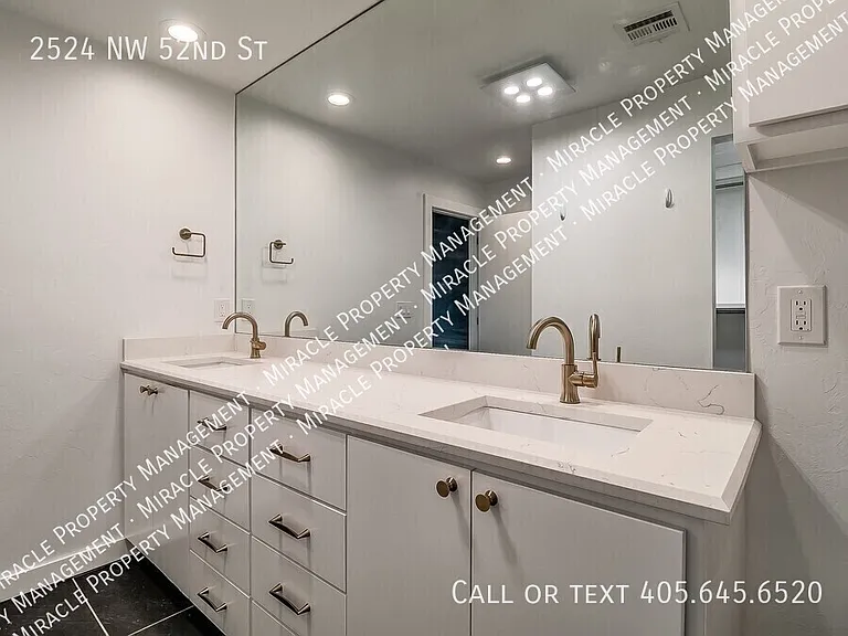2524 NW 52nd St — Photo 29