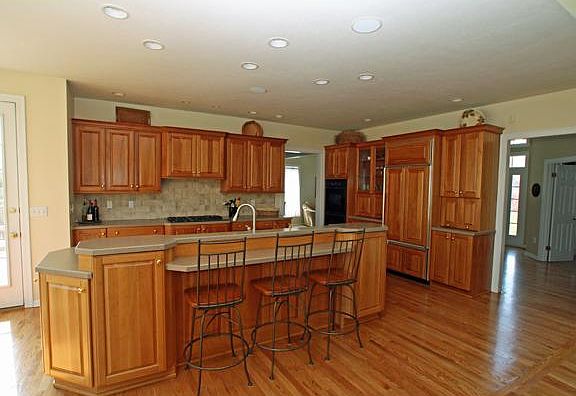 5th image of 17 Fairpoint Dr