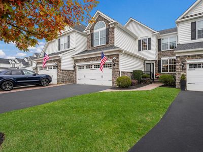 34 Hillyer Ln, Newtown, PA, 18940