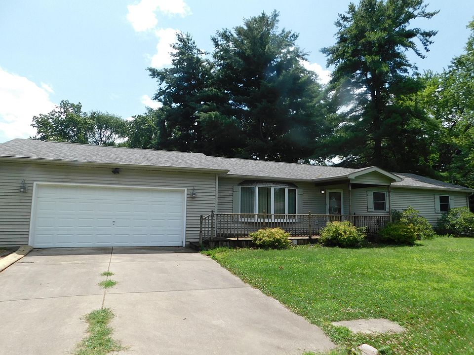 1st image of 505 8th Ave NW