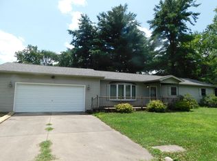 505 8th Ave NW, Demotte, IN 46310