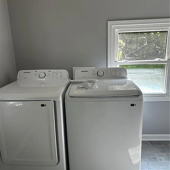 10790 Waters Rd — Photo 12