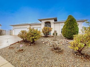 6912 Augusta Hills Dr NE, Rio Rancho, NM 87144