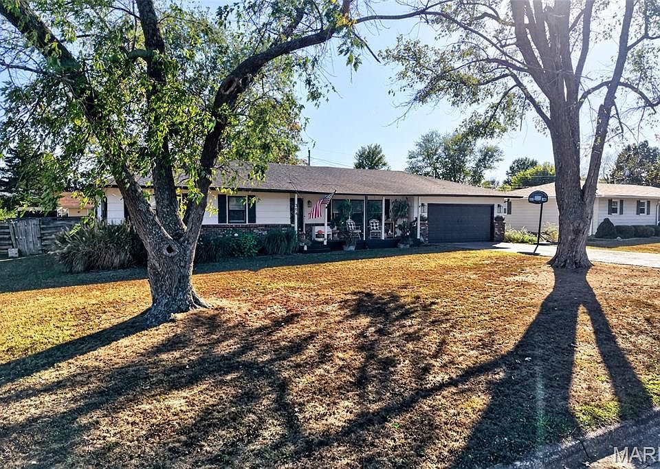 1st image of 354 Farmers Ln