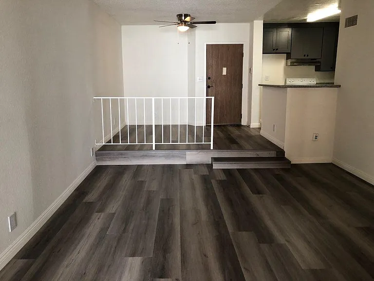 515 S Lafayette Park Pl — Photo 4