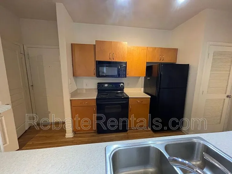 8290 Gate Pkwy #310 — Photo 13