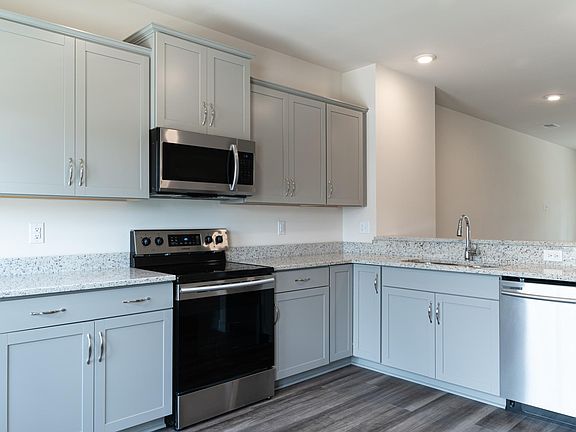 Upgraded Cabinetry / Granite Countertops