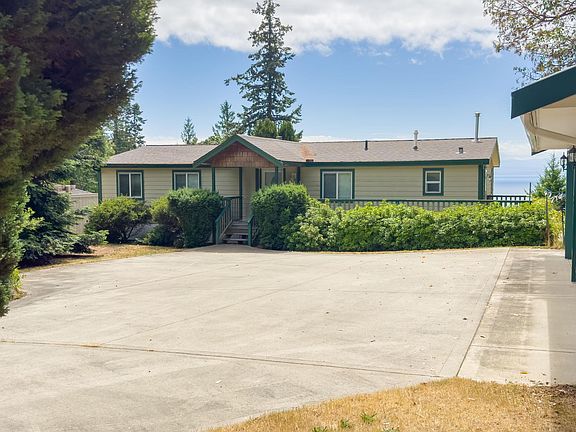 2nd image of 8097 Redrooffs Rd