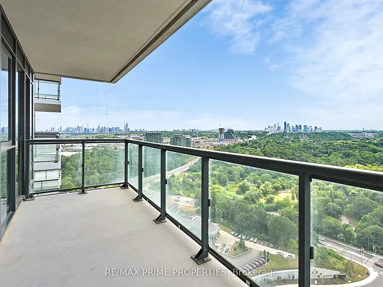 30 Inn On The Park Dr #2401 — Photo 15