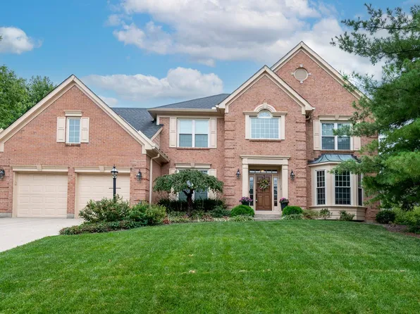5109 Autumnwood Dr, Cincinnati, OH 45242