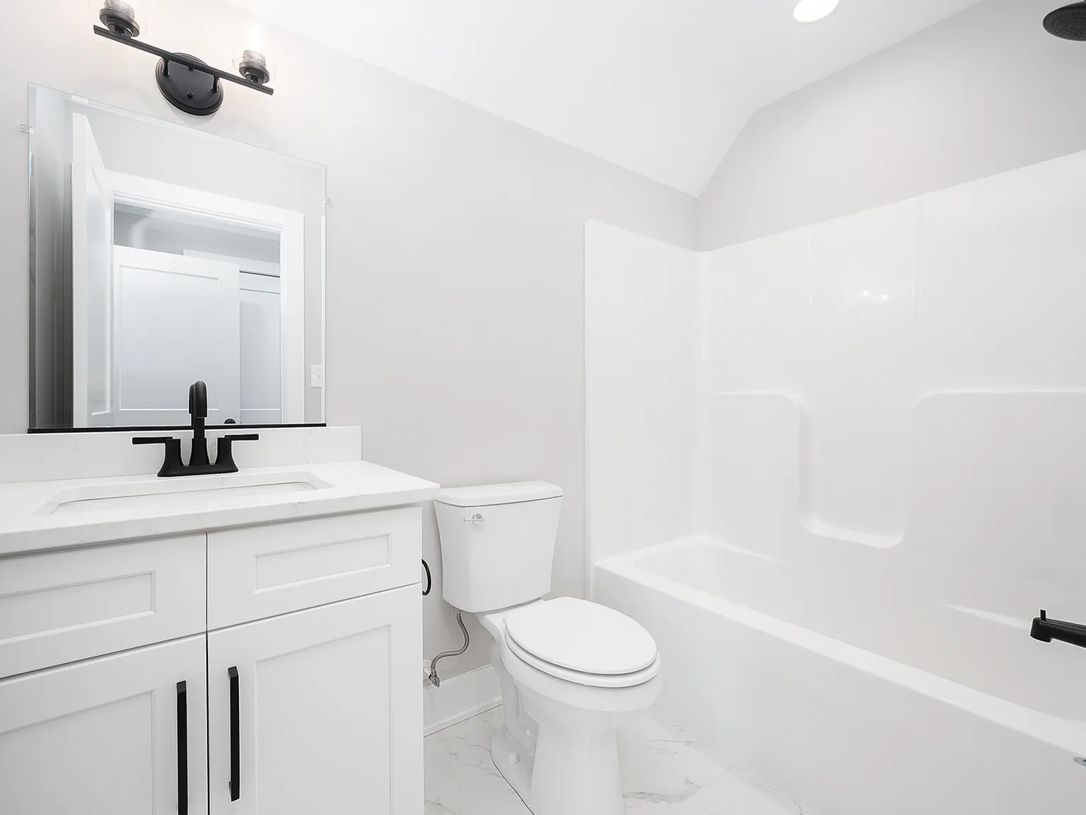 106 Lincolns Way - 106 — Photo 4